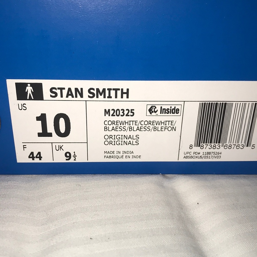 Brand new never worn Adidas Stan smiths